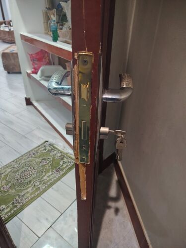 Door lock installation 
Maintenance