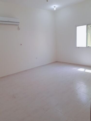 wide 1BHK in khritiat no commission