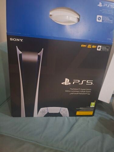 Ps5 with box
