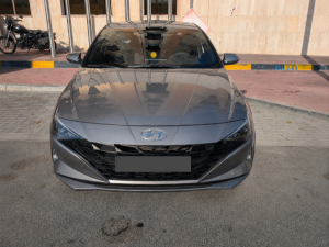 Hyundai Elantra - 2023