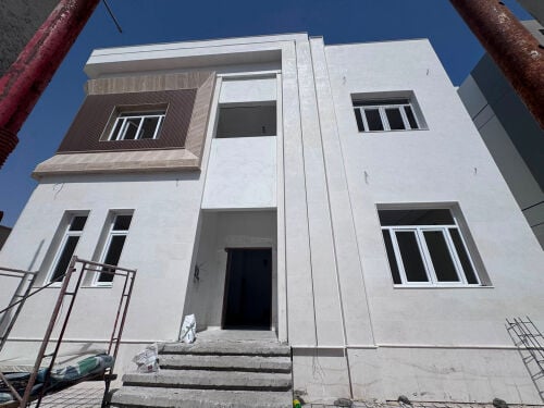 للبيع فلتين متلاصقتين المشاف 