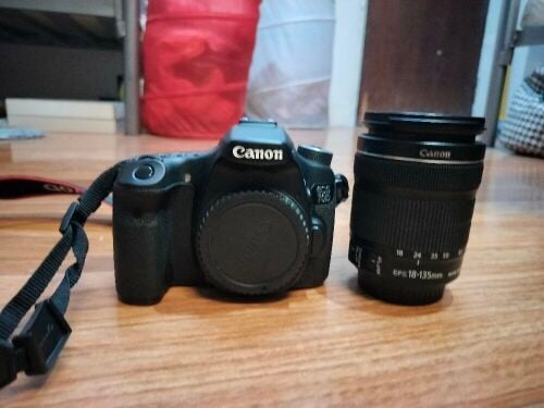 canon eos 70d