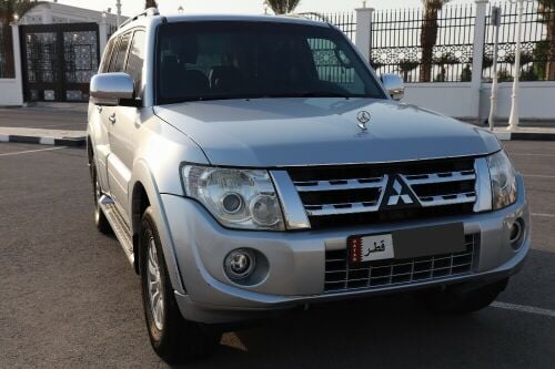 mitsubishi pajero 2014