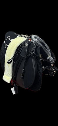 \\ Full Equestrian Set //