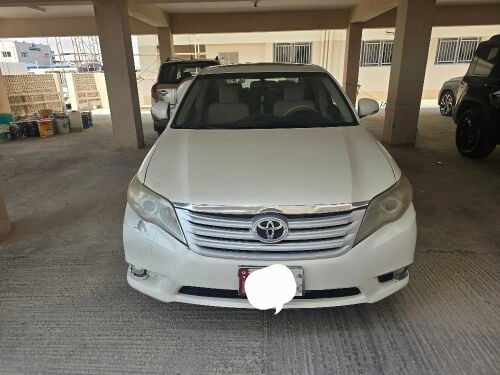 Toyota avlon