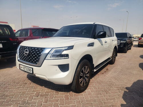 نيسان 2022 للبيع