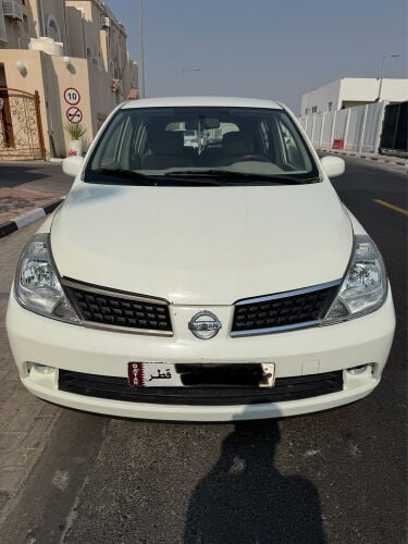 Nissan Tiida Hatchback Model 2008