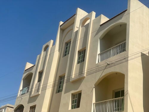 3 bedroom flat for rent at khalifa 