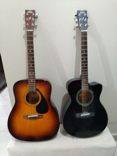 yamaha guitar 