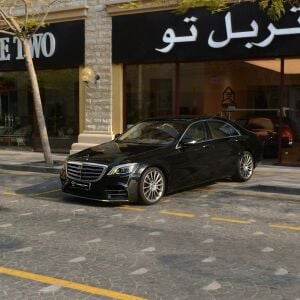 مرسيدس بينز اس 560 2018