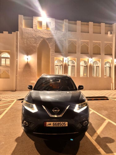 نيسان اكس تريل