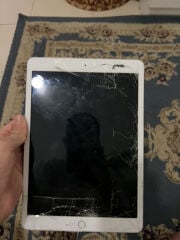 ايباد8 بحالة جيدة للبيع 