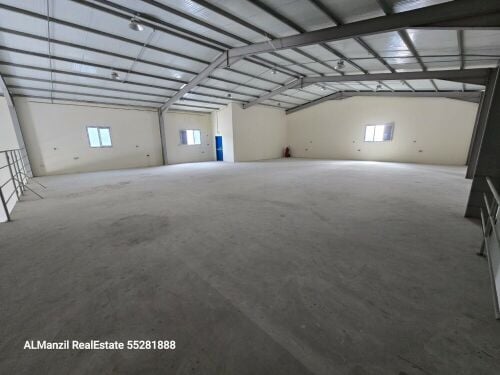 2000 Sqm store on old birkath