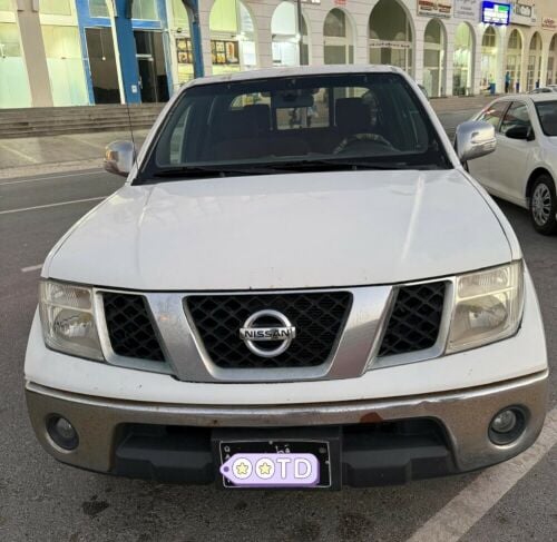 NISSAN NAVARA
