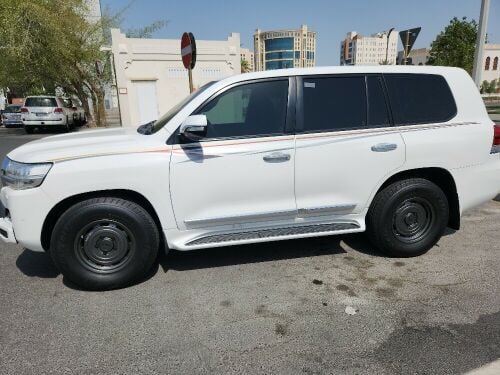 Toyota Land Cruiser GXR V8 2018