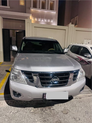 Nissan patrol le