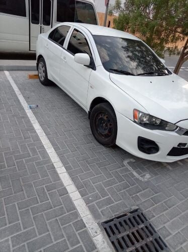 لانسر نضيفه للبيع مودييل ٢٠١٦