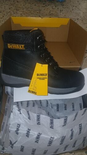 safety shoes