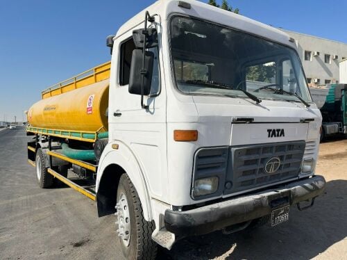 Sewage tanker 3000 Gallon (Sale).