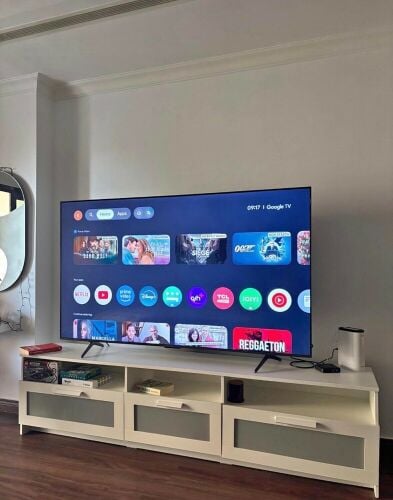 65 ENCH TCL BRAND SMART TV 4K