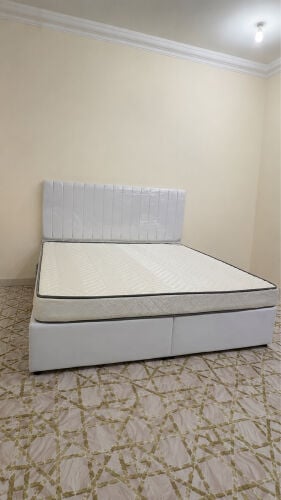 سرير مزدوج