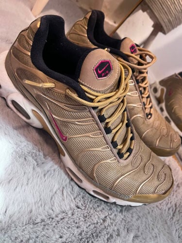 Nike original shoes 