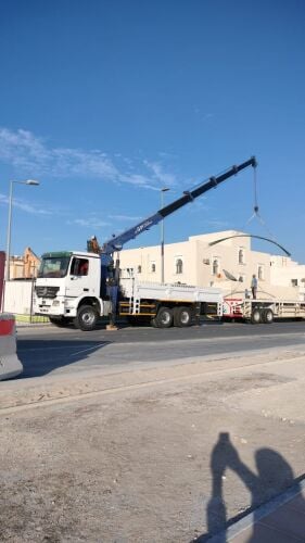 We can provide boom truck 12 ton 10