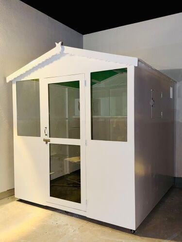 New cat House 