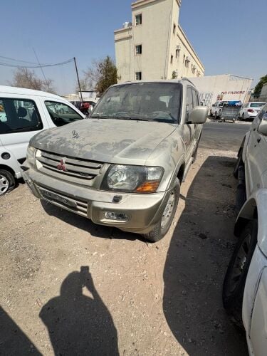 Mitsubishi Pajero 2002
