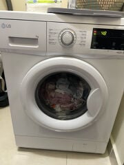غسالة ال جي بحالة ممتازة