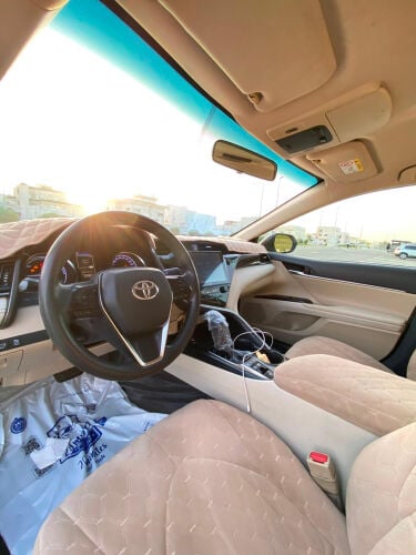 ‏Toyota Camry LE Hybrid 2019
