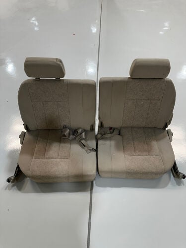 Land Cruiser seat for 