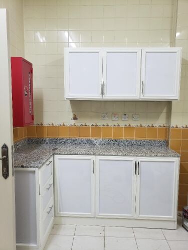 kitchen cabinet