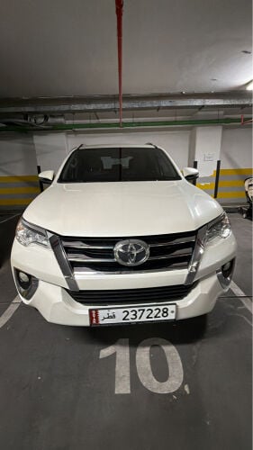 TOYOTA FORTUNER