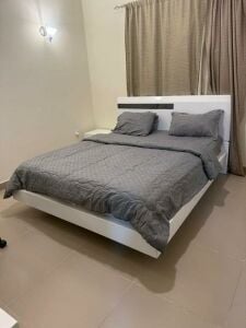 Beedroom