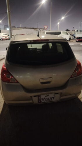 Nissan tida 2007