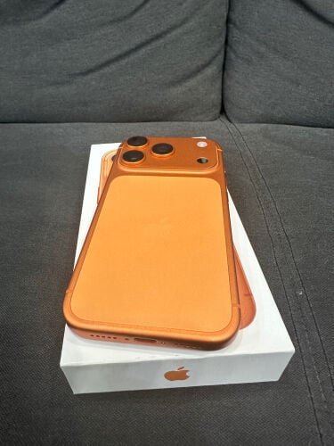 IPhone 17 pro 256gb orange 