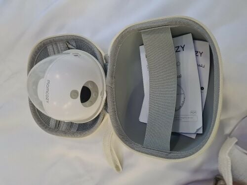 momcozy m5 like new