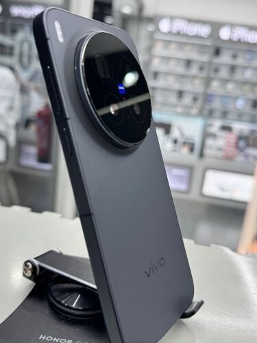 Vivo X300 pro (16+16/512)