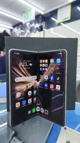 honor magic V5