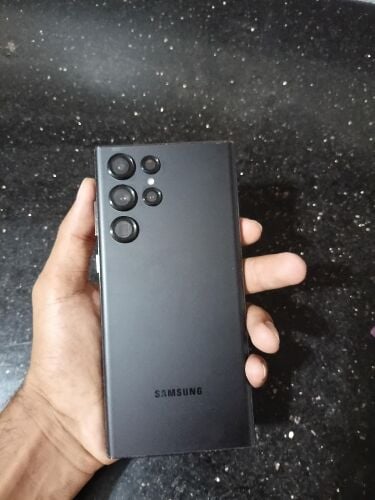 SAMSUNG GALAXY S22 ULTRA