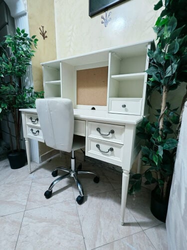 stady table like new