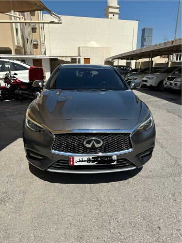 Infinity Q30 1.6 turbo 