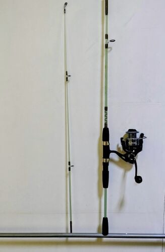 Fishing rod 1.8 m, with reel 7000
