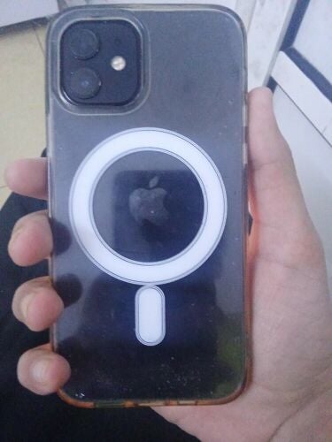 iPhone12