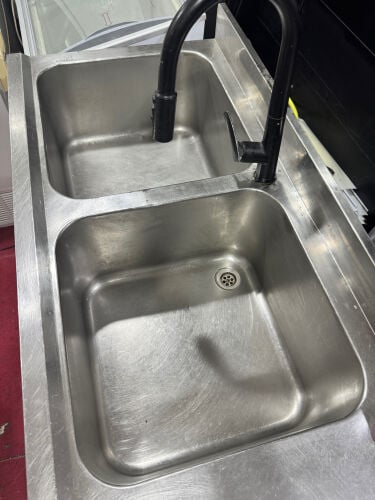 Stainless stell double bowl sink