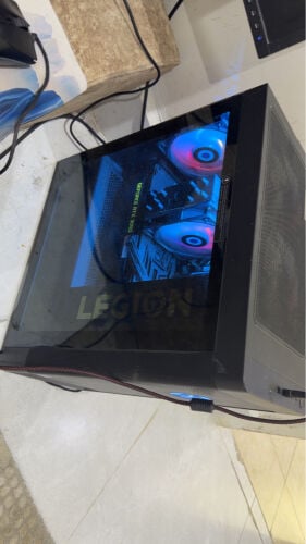 للبيع بي سي بجميع اغراضه 