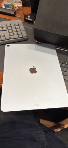 air 13 m4 with apple keyboard 