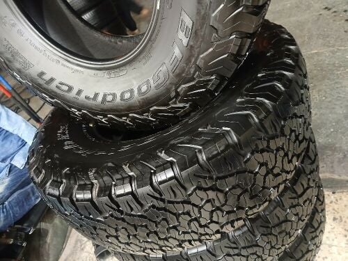 37/12.50/R17.Bfgoodrich brand