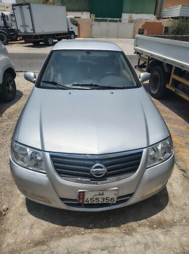 Nissan Sunny 2011